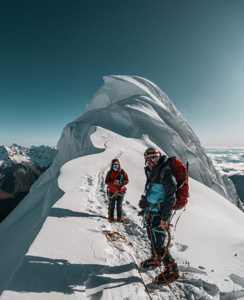 PERÚ; CORDILLERA BLANCA
